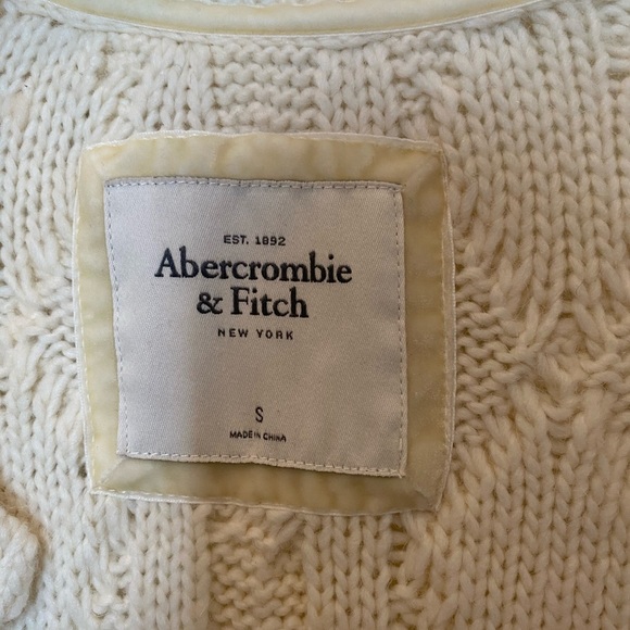 Abercrombie & Fitch Cream Knit Cardigan - Picture 3 of 3